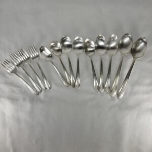 Wm Rogers IS Silverplate Flatware Lot 13 Pc Spoons Forks Vintage Wheat